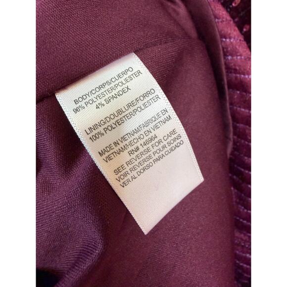 Julie Jordan Velvet Long Sleeve Sequin Dress in Wine Color Size 8 NWT - Picture 3 of 7